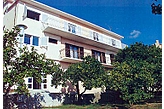 Pensiune familială Podgora Croaţia